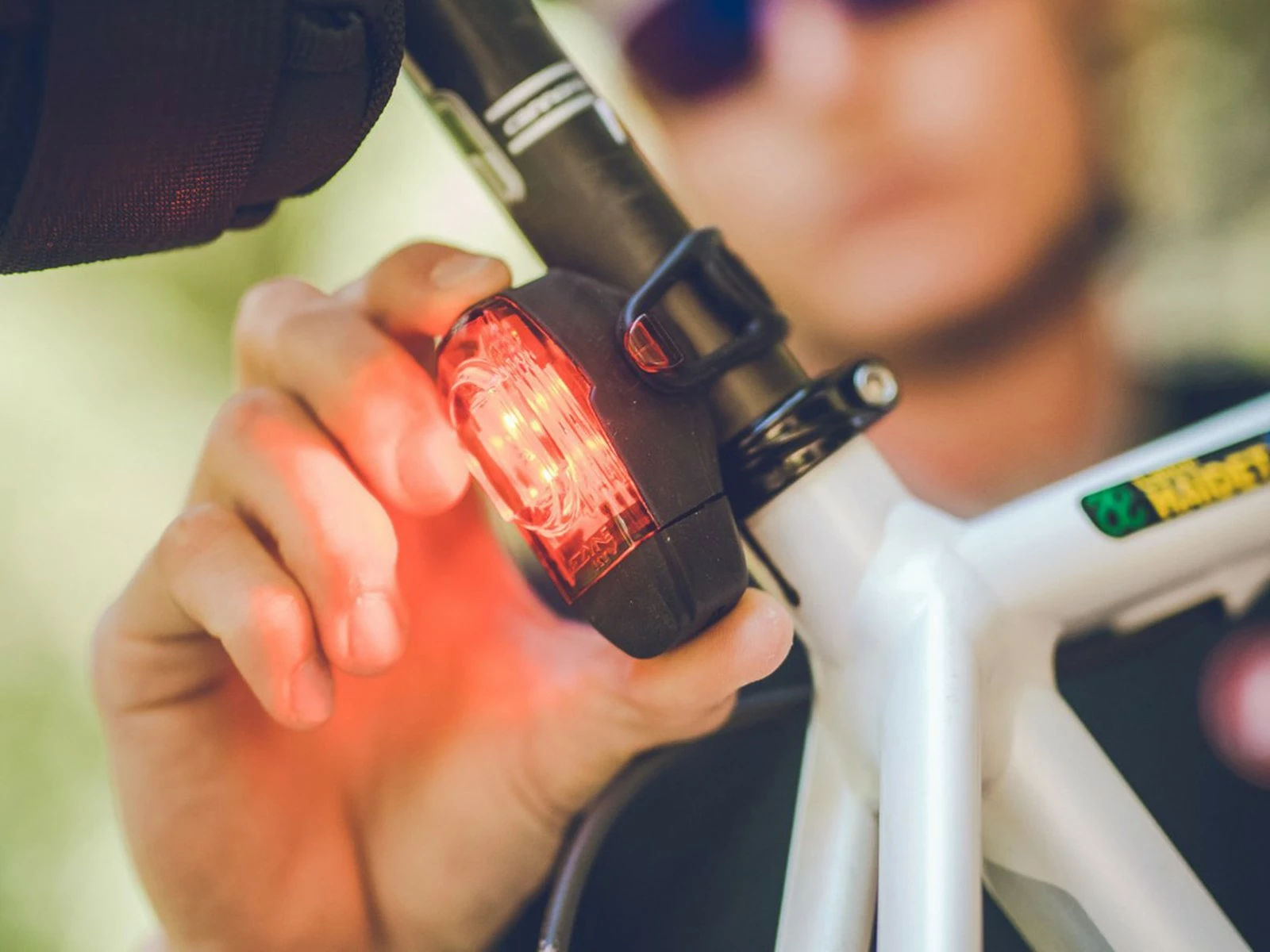 LEZYNE KTV Pro Drive Feu Arrière LED Rouge – Image 4